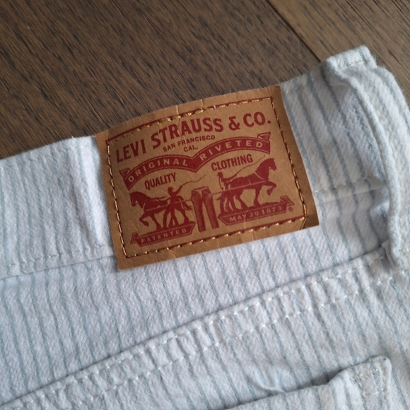 Levi pinstripes jean shorts [30] - Picture 2 of 10